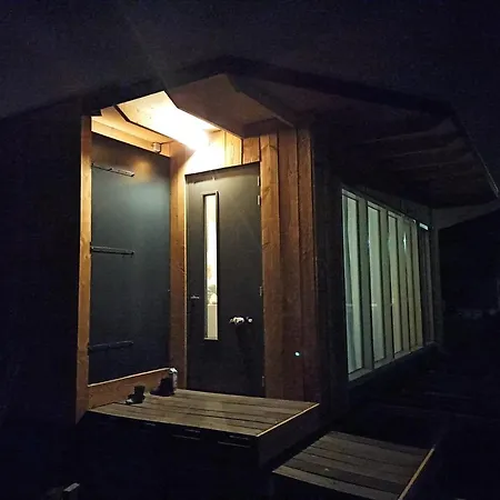 Tiny House Het Polderhuisje Streefkerk Exterior photo
