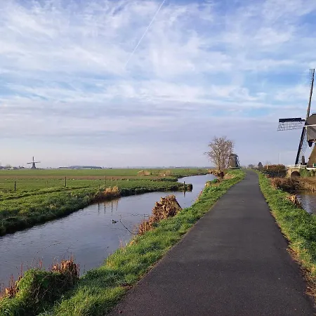 Tiny House Het Polderhuisje Streefkerk Exterior photo